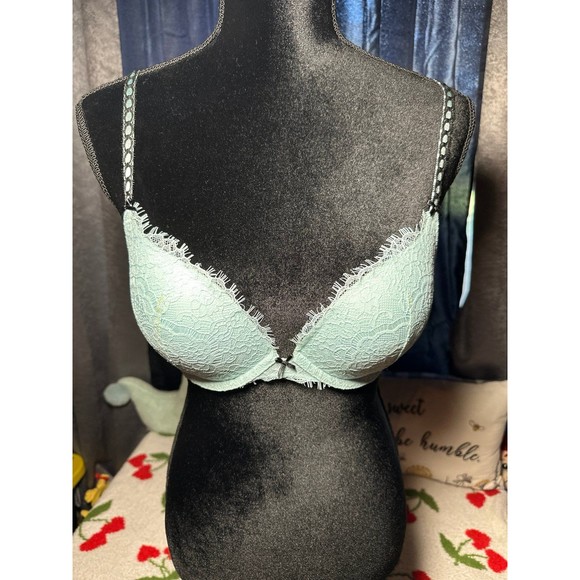 Victoria’s Secret Dream Angels Push Up bra - Picture 1 of 6